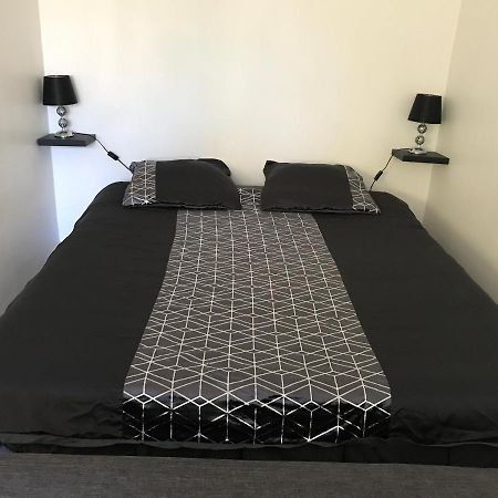 Studio Richelieu 1 et son parking privé Appartement Villeurbanne Buitenkant foto